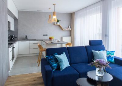 Návrh a realizace rekonstrukce kuchyně s obývacím prostorem Dočkalová interiéry